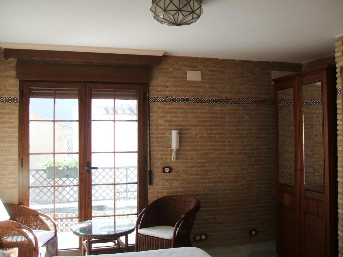Vivienda Turistica Arabeluj Apartamento Guejar Sierra Quarto foto